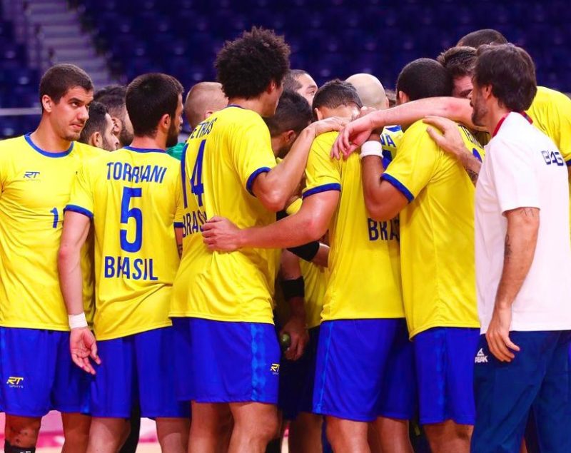 Brasil venceu a Argentina pelo handebol e segue vivo na briga por medalhas. – Foto: COB/divulgação