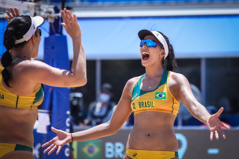 V&ocirc;lei de praia do Brasil est&aacute; 100% classificado &agrave; pr&oacute;xima etapa, nos Jogos Ol&iacute;mpicos de T&oacute;quio – Foto: Wander Roberto/COB