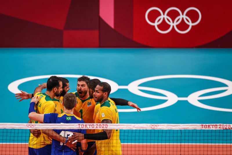 Jogaço em Tóquio! Brasil vence a França no tie-break no vôlei masculino, Olimpíadas