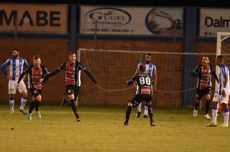 JEC e Esportivo se enfrentaram neste sábado (17), em Bento Gonçalves – Foto: Enio Bianchetti/CEBG