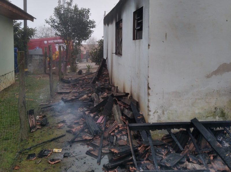Três pessoas foram encontradas carbonizadas em Rio Negrinho