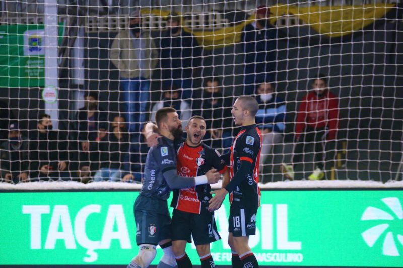 JEC/Krona goleou o Minas e encara o Sorocaba na final da Taça Brasil – Foto: CBFS/Divulgação
