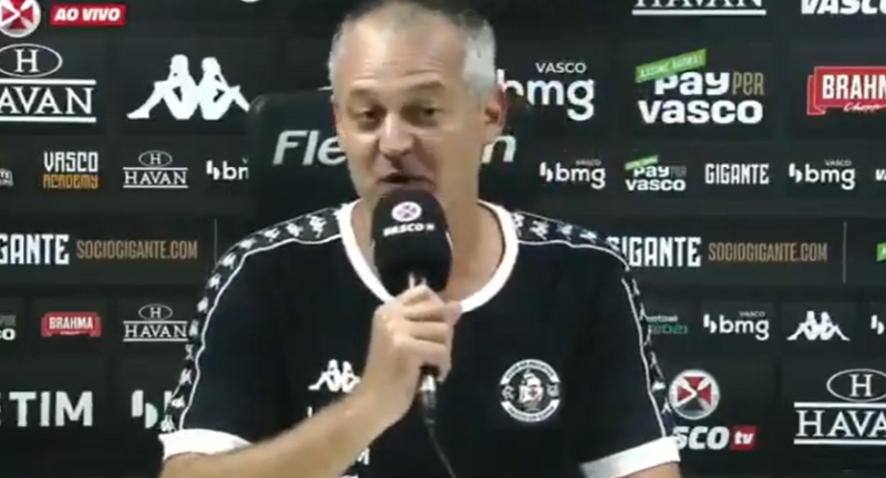 A entrevista inusitada do treinador Lisca Doido no Vasco da Gama – Foto: TV Vasco da Gama/Divulga&ccedil;&atilde;o/Nd