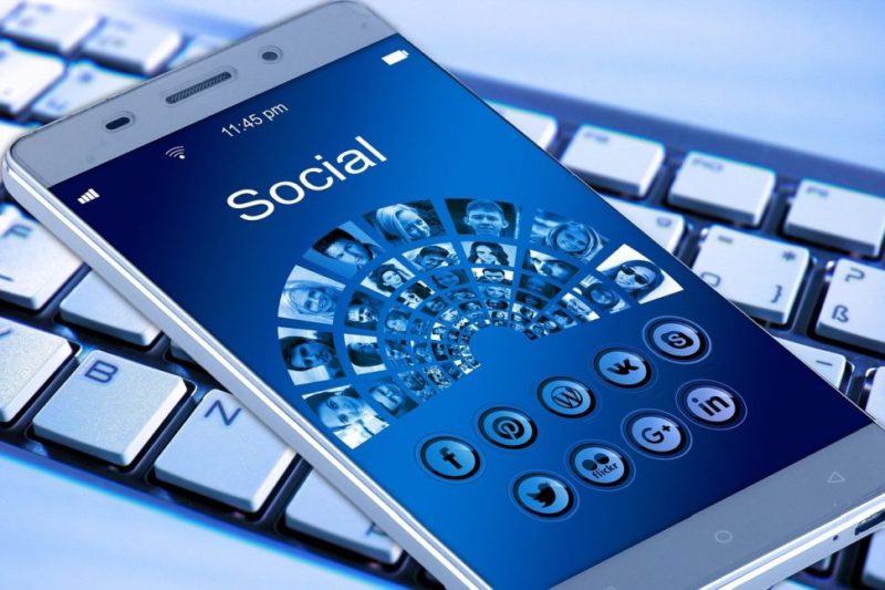 Debate: Imparcialidade das redes sociais é utopia? - Imagem de Gerd Altmann por Pixabay