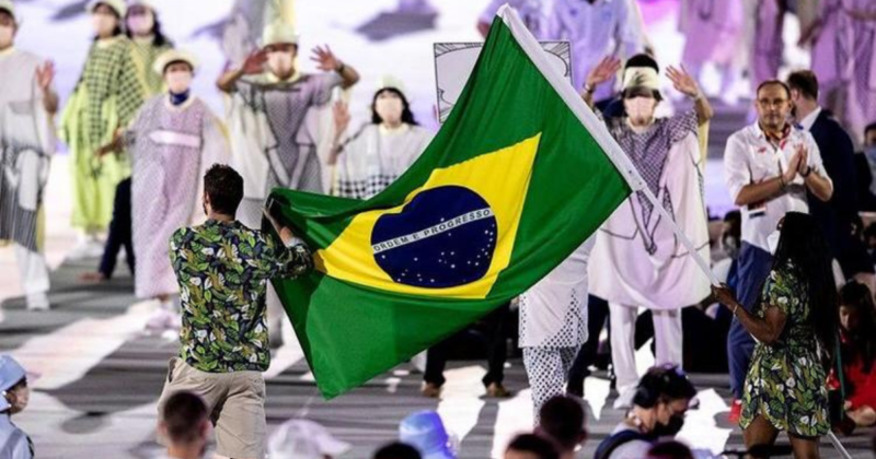 O Brasil foi a 151ª delegação a desfilar no Estádio Olímpico de Tóquio &#8211; Foto: COB/Divulgação/ND