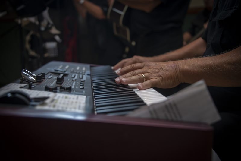 Teclado e banda