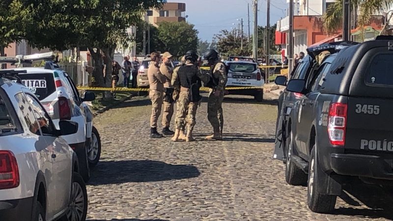 Homem de 28 anos invadiu a casa e fez a família refém por mais de oito horas em Balneário Gaivota no Sul de Santa Catarina – Foto: Foto: Juno Cesar/NDTV