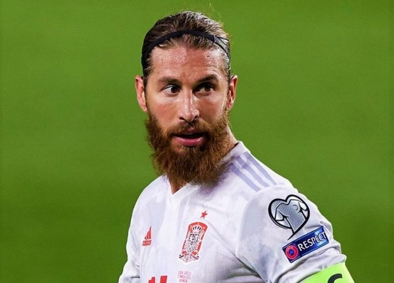 Ap&oacute;s encerrar contrato com o Real Madrid, S&eacute;rgio Ramos fecha com o PSG, diz imprensa francesa – Foto: Getty/Reprodu&ccedil;&atilde;o/Redes sociais