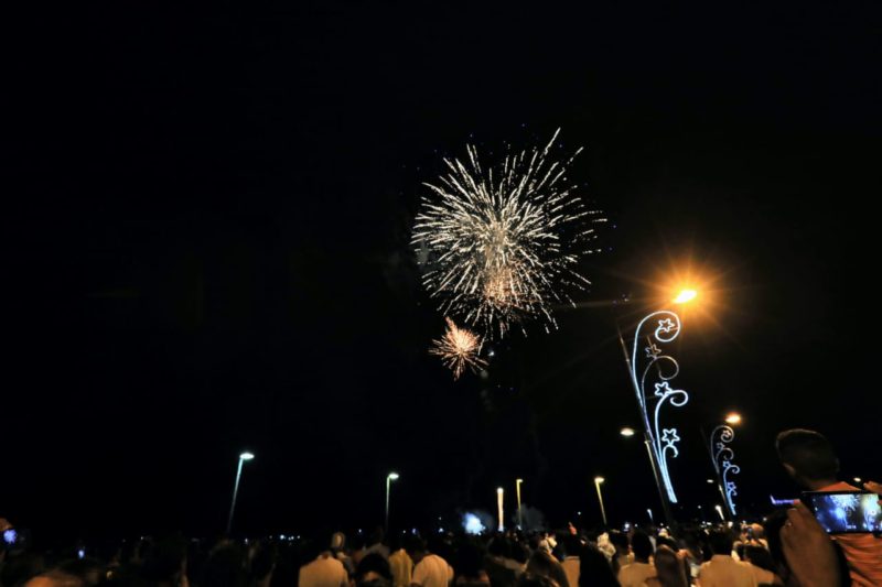 show de de fogos na virada do ano em sao francisco do sul