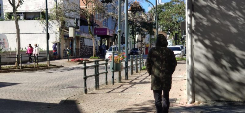 veja como fica o tempo em Blumenau na primeira semana do inverno 