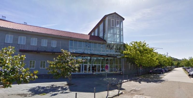 Universidade de Vigo respondeu contato de estudante brasileira após denúncia de racismo e xenofobia – Foto: Reprodução/Google Street View