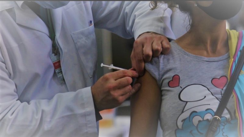 Vacinação começa a abranger jovens a partir dos 27 anos de idade – Foto: Divulgação/Decom/ND