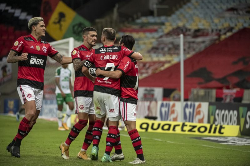 Flamengo vira e vence a Chapecoense no Maracanã – Foto: Alexandre Vidal/CRF/Divulgação