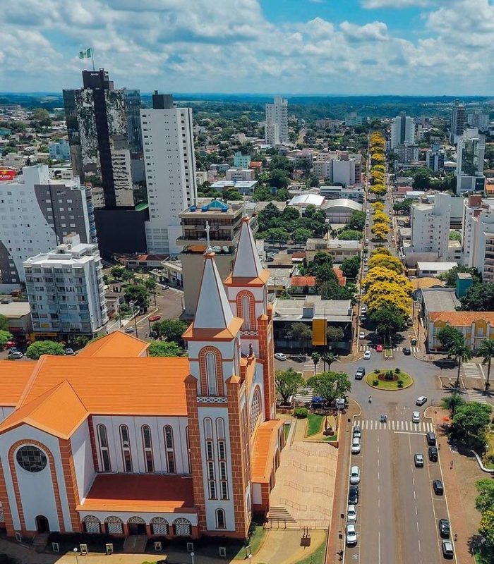 Catedral de Chapec&oacute; vista do alto. – Foto: Insta Focco/Reprodu&ccedil;&atilde;o
