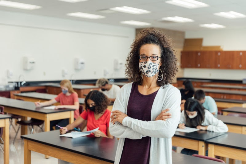 <span style="font-weight: 400;">Pandemia reforçou importância do professor na educação das crianças, jovens e adultos – Foto: Getty Images/ND</span>