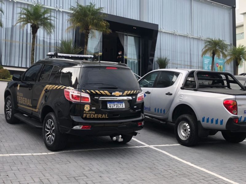 Opera&ccedil;&atilde;o busca combater lavagem de dinheiro e sonega&ccedil;&atilde;o fiscal em Itaja&iacute; e Balne&aacute;rio Cambori&uacute; – Foto: Juliana Senne/NDTV Record Itaja&iacute;