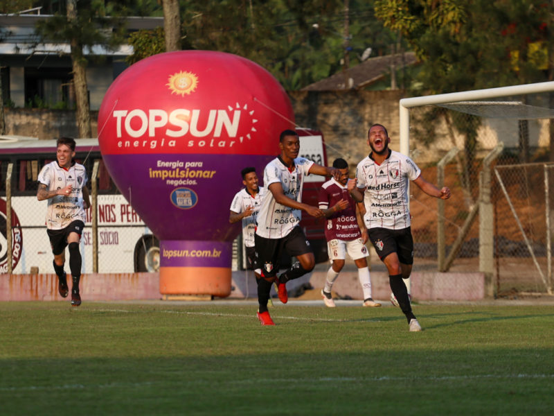 Substitui&ccedil;&otilde;es mais uma vez decidiram a partida e garantiram a vit&oacute;ria tricolor – Foto: Vitor Forcellini/JEC/Divulga&ccedil;&atilde;o/ND