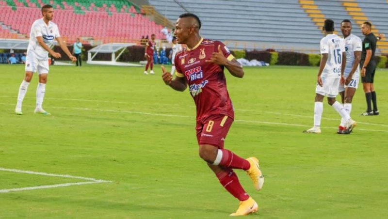 Colombiano poderia estrear contra o Flamengo, mas não deverá ser relacionado. – Foto: Reprodução/Arquivo Pessoal