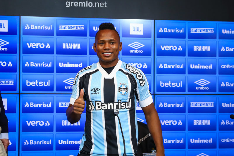 Colombiano se motrou otimista e ciente da responsabilidade durante a apresenta&ccedil;&atilde;o – Foto: Lucas Uebel/Gremio FBPA