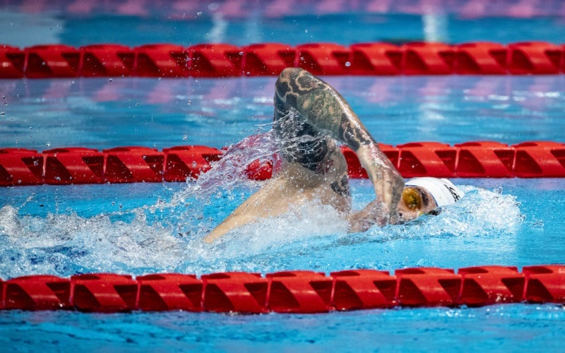 Talisson Glock conquistou o bronze no revezamento 4×50 livre na manh&atilde; desta quinta-feira (26) – Foto: ALE CABRAL/CPB/ND