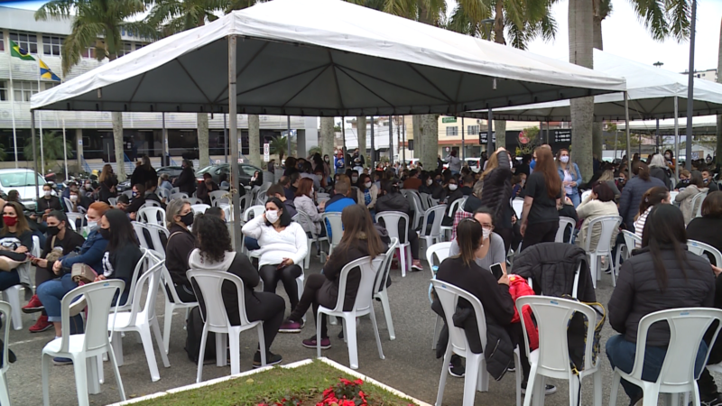Algumas turmas da educação fundamental e infantil ficaram sem aulas – Foto: Elias Gotaski/NDTV