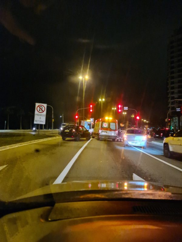 Acidente ocorreu na Beira-Mar Norte, por volta da 1h da madrugada desta segunda-feira (16) – Foto: Divulga&ccedil;&atilde;o/ND