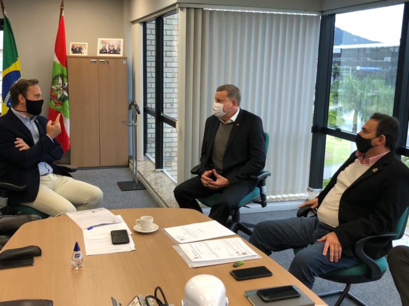 Adriano Silva esteve em Florianópolis nesta quinta