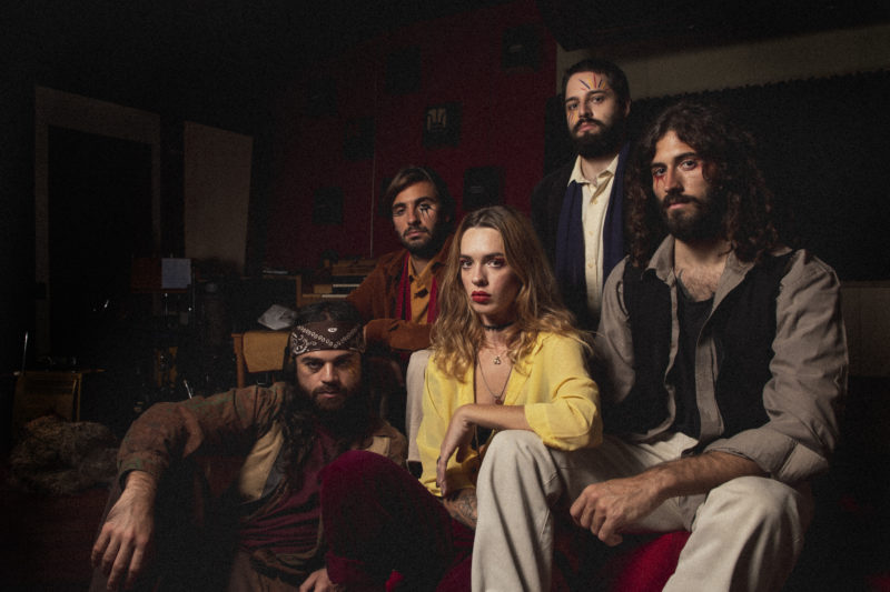 Banda Nouvella lançou um EP em março deste ano