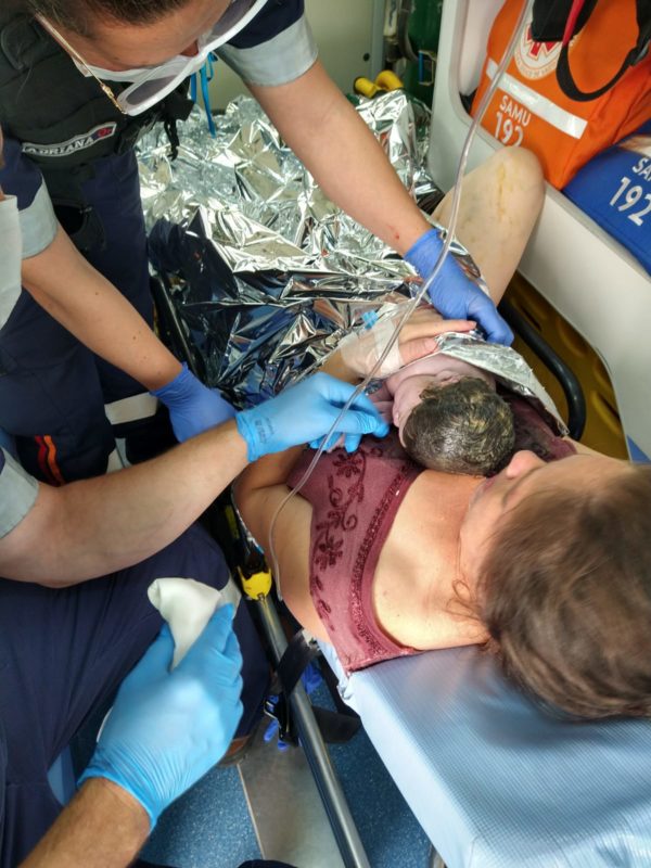 Beb&ecirc; nasce dentro de ambul&acirc;ncia do Samu em parto a jato em Indaial – Foto: Divulga&ccedil;&atilde;o/Samu