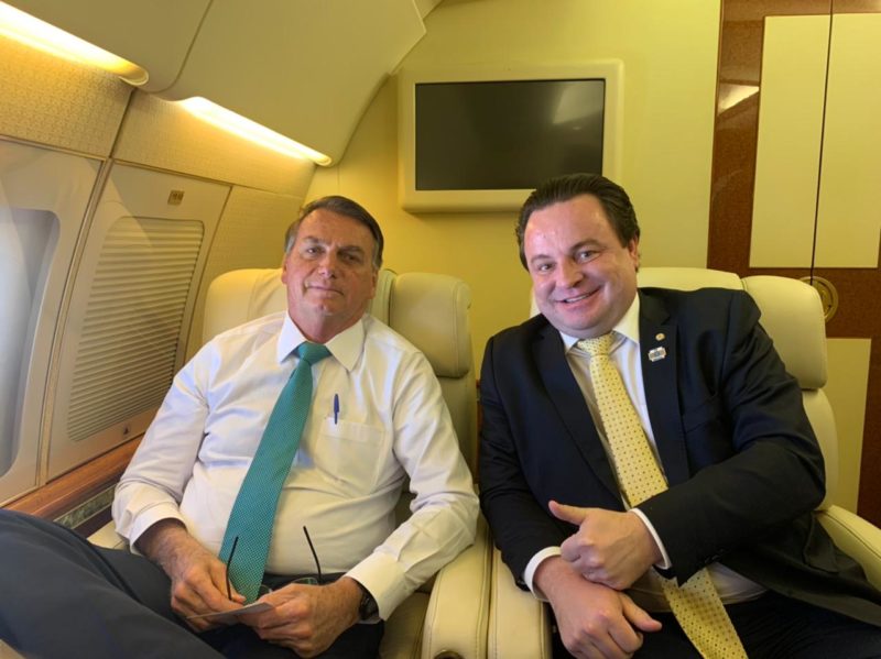 Bolsonaro em aeronave junto com o deputado federal Rodrigo Coelho – Foto: Divulga&ccedil;&atilde;o/Assessoria Rodrigo Coelho/ND