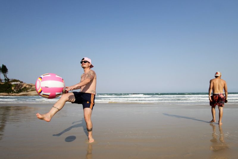 Altinha na praia da Joaquina