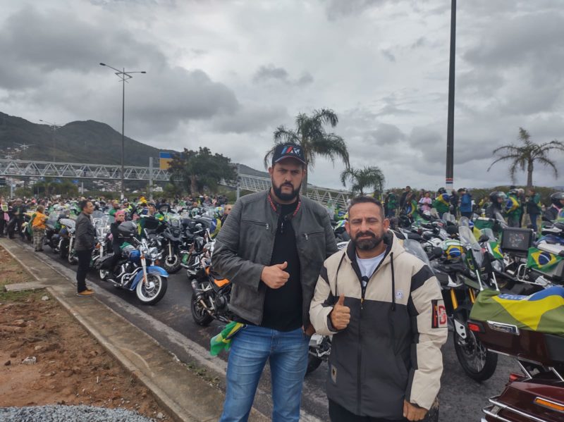 Marcos Gomes e Turibio Torres vieram de Joinville para a motociata na Capital – Foto: ND