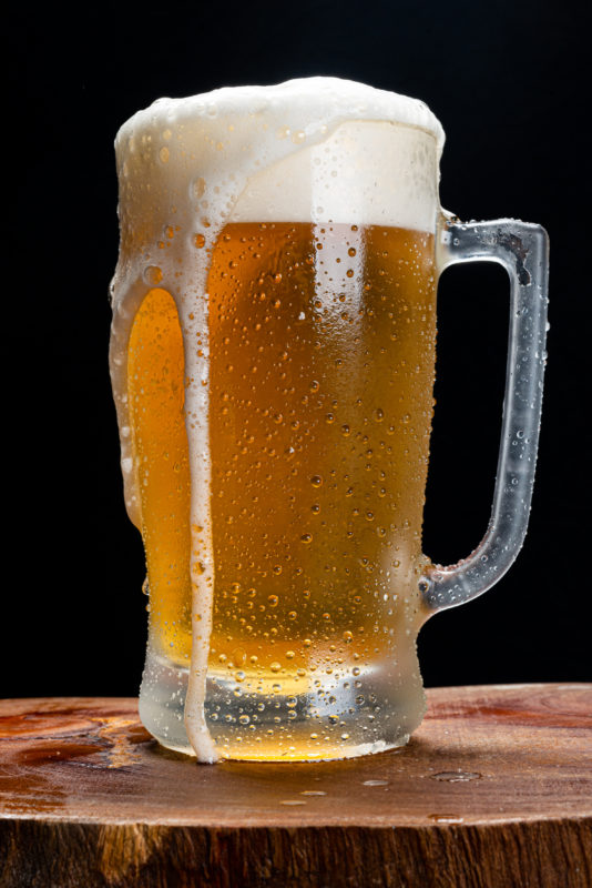 S&atilde;o produzidos cerca de 60 estilos de cervejas no estado – Foto: Markito