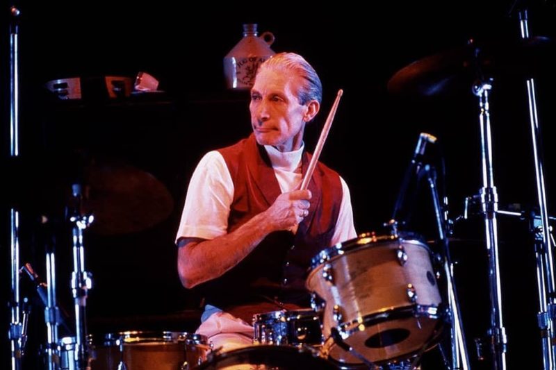Charlie Watts, baterista do Rolling Stones, em foto de 1989 – Foto: Reprodu&ccedil;&atilde;o/Instagram/KevinMazur