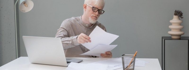 Para sair do comum: cursos online para presentear os pais - Monstera no Pexels