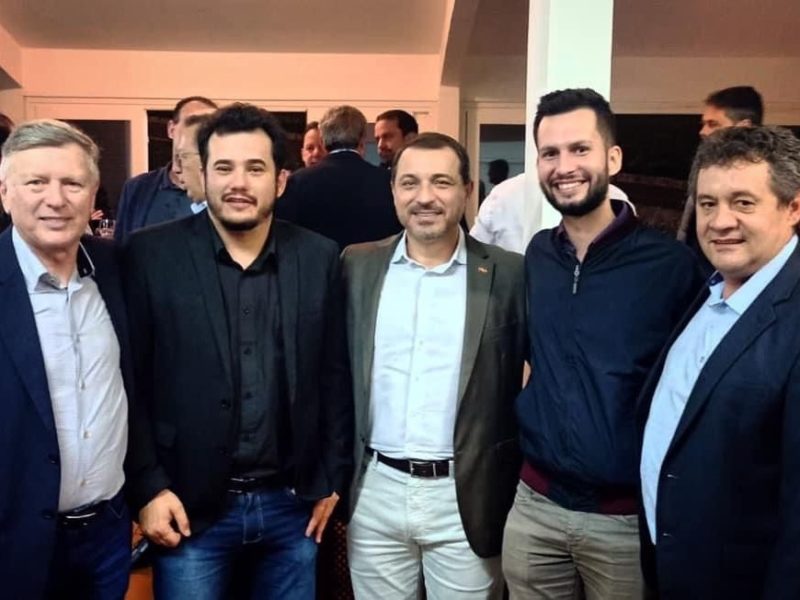 Milton Hobus, Moisés e Arão Josino – Foto: Divulgação/ND