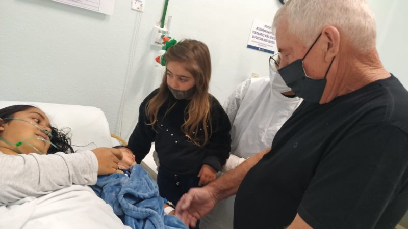 mãe conhece filho 16 dias após o parto