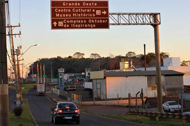 placa no acesso de São Miguel do Oeste