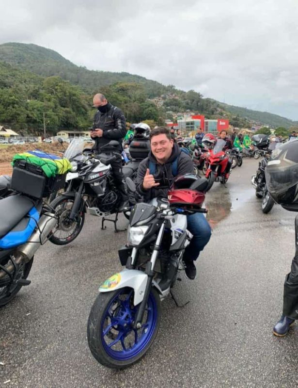 Jovem morre ao cair de motocicleta em trilha no Norte Catarinense