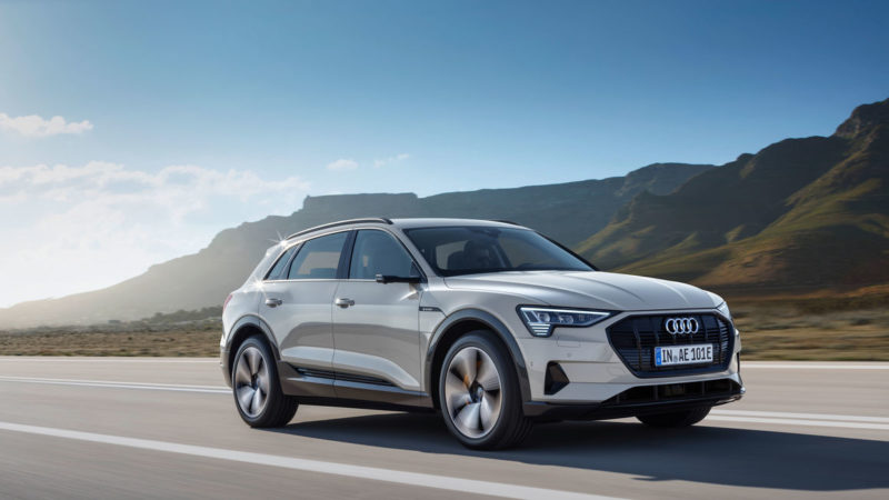 <span style="font-weight: 400;">E-tron foi o veículo elétrico mais vendido em 2020</span> – Foto: Audi/Divulgação