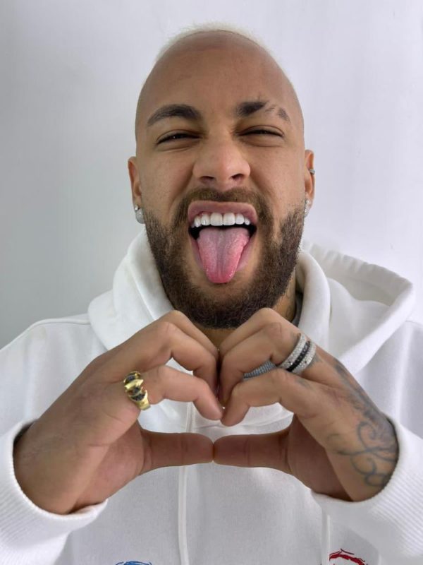 Quem &eacute; o novo affair de Neymar? – Foto: Reprodu&ccedil;&atilde;o Twitter/ND