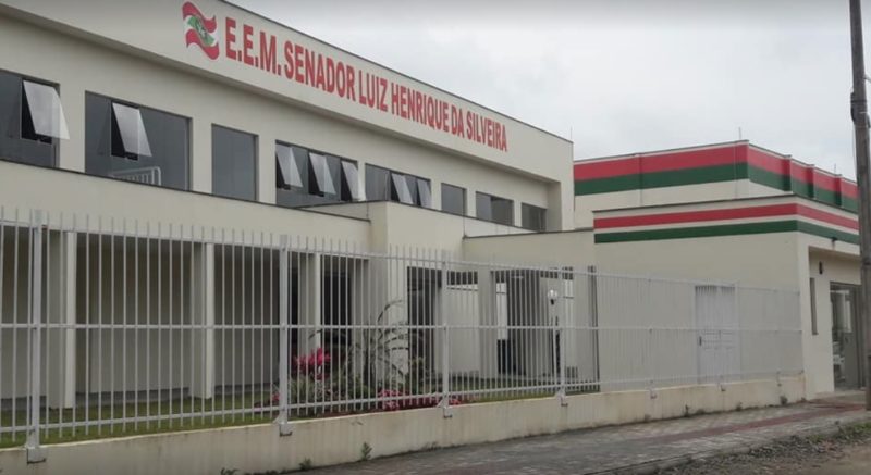 Escola precisou ser evacuada no dia 6 de agosto e deve passar por vistoria nos próximos dias – Foto: Google Maps/Divulgação