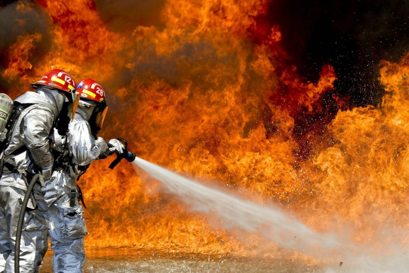 Combate a incêndio - Foto: Pixabay