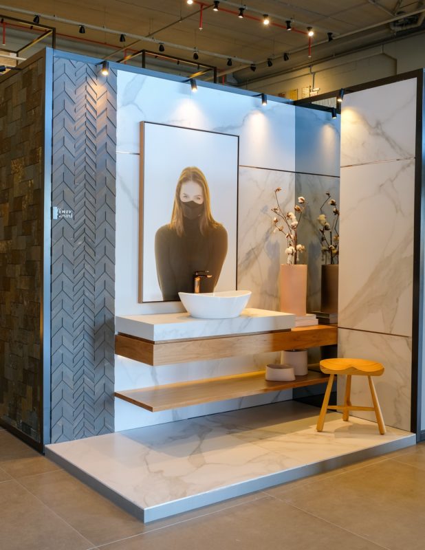 ARQUITETA ROSANE GIRARDI – Porcelanato 120x120cm, Statuario Venezia na bancada – Foto: Divulga&ccedil;&atilde;o