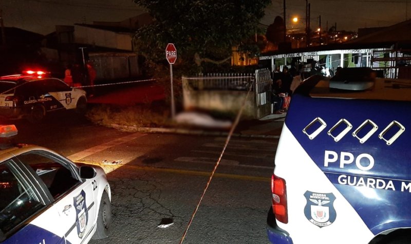 Mulher de 27 anos é executada por engano no lugar da irmã gêmea – Foto: Paulo Fischer / RIC Record TV Curitiba