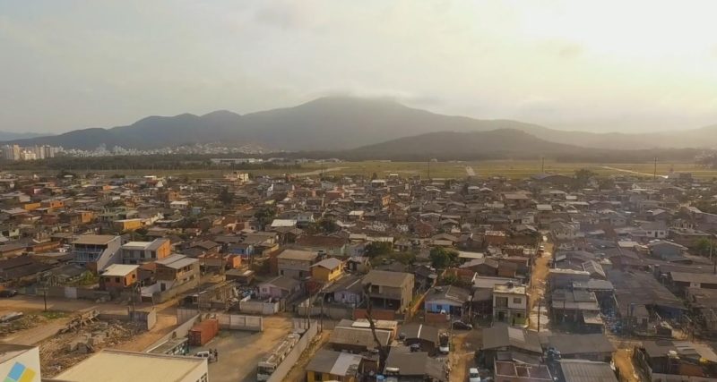 Comunidade Frei Damião è a maior favela de SC