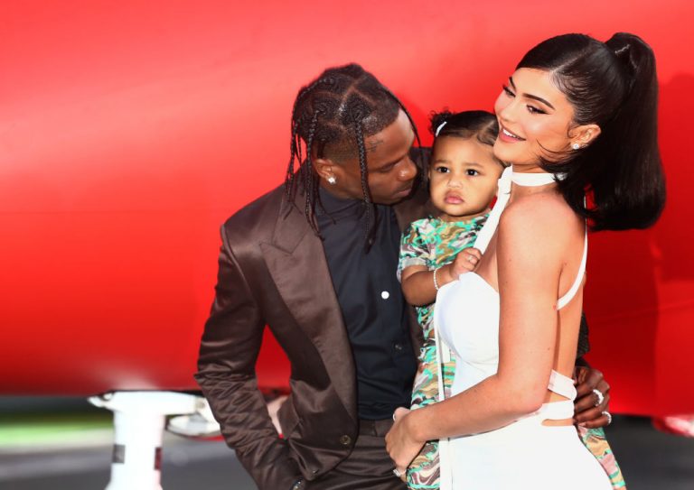 Kylie e Travis Scott aguardam segundo filho – Foto: Getty Images
