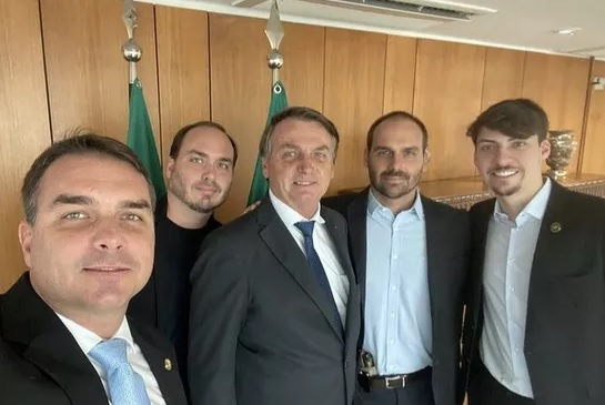 Declaração de Jair Renan causou racha na família Bolsonaro – Foto: Internet/Divulgação/ND