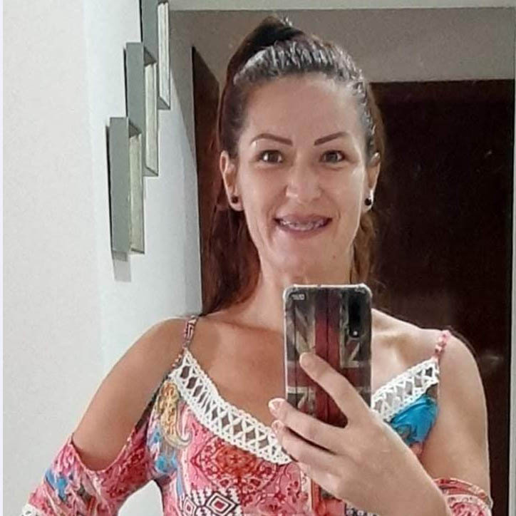 Josiane Alves Luis, 41 anos, foi morta a tiros nesta quarta-feira (25) em Sombrio, no Sul de SC &#8211; Foto: Reprodução/Internet