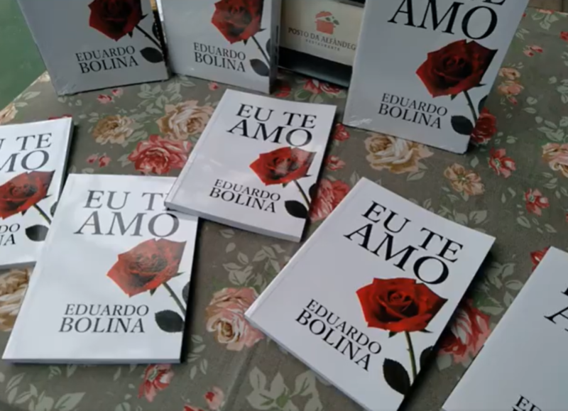 Livro “Eu te amo” – Foto: Facebook/Reprodução/ND